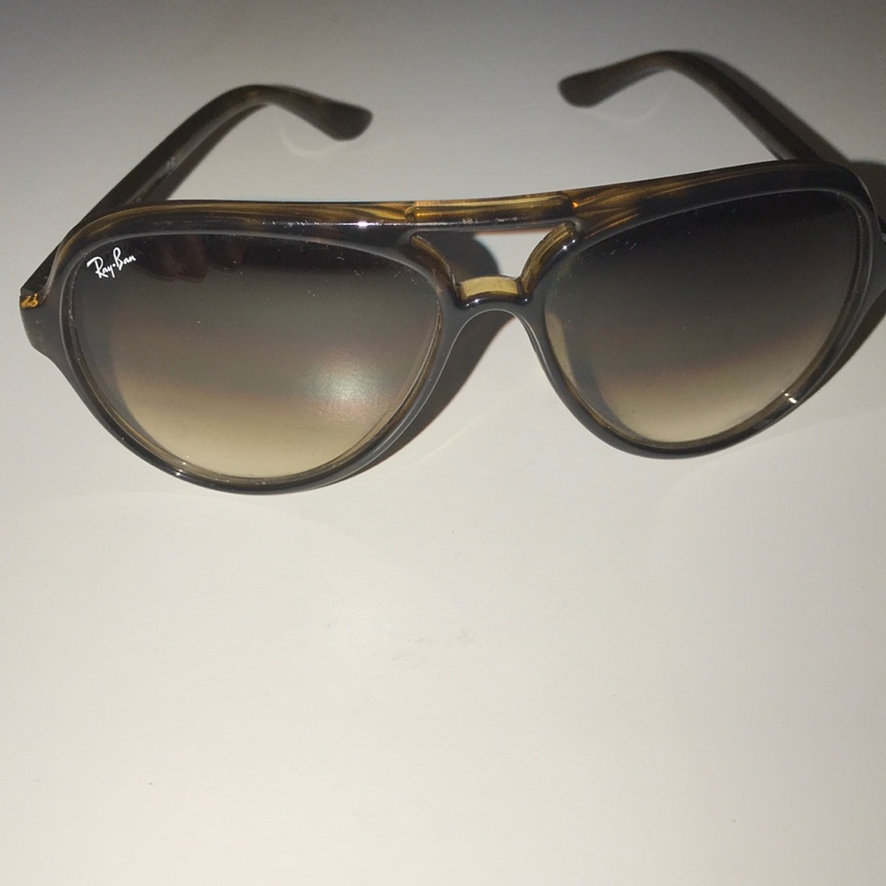 Ray ban cats